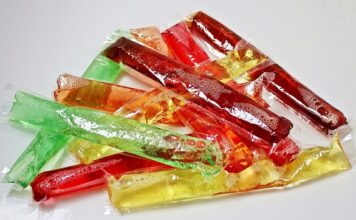 Jak układać patyczki?